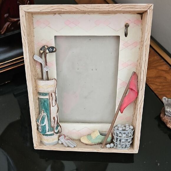 Russ Berrie Vintage Golf-Themed Picture Frame - Picture 1 of 6